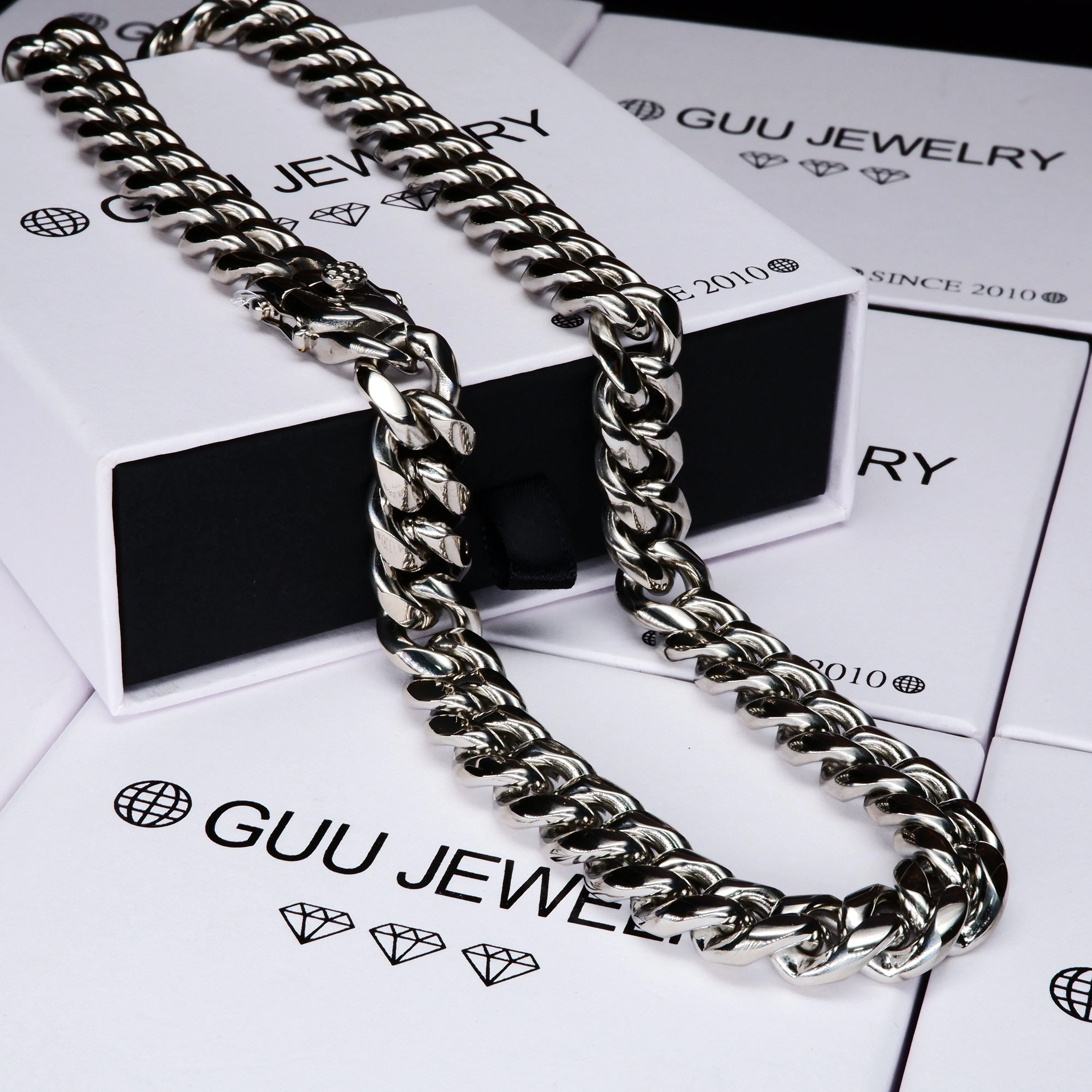 12mm 18K WhiteGold-Plated Classic Miami Cuban Link