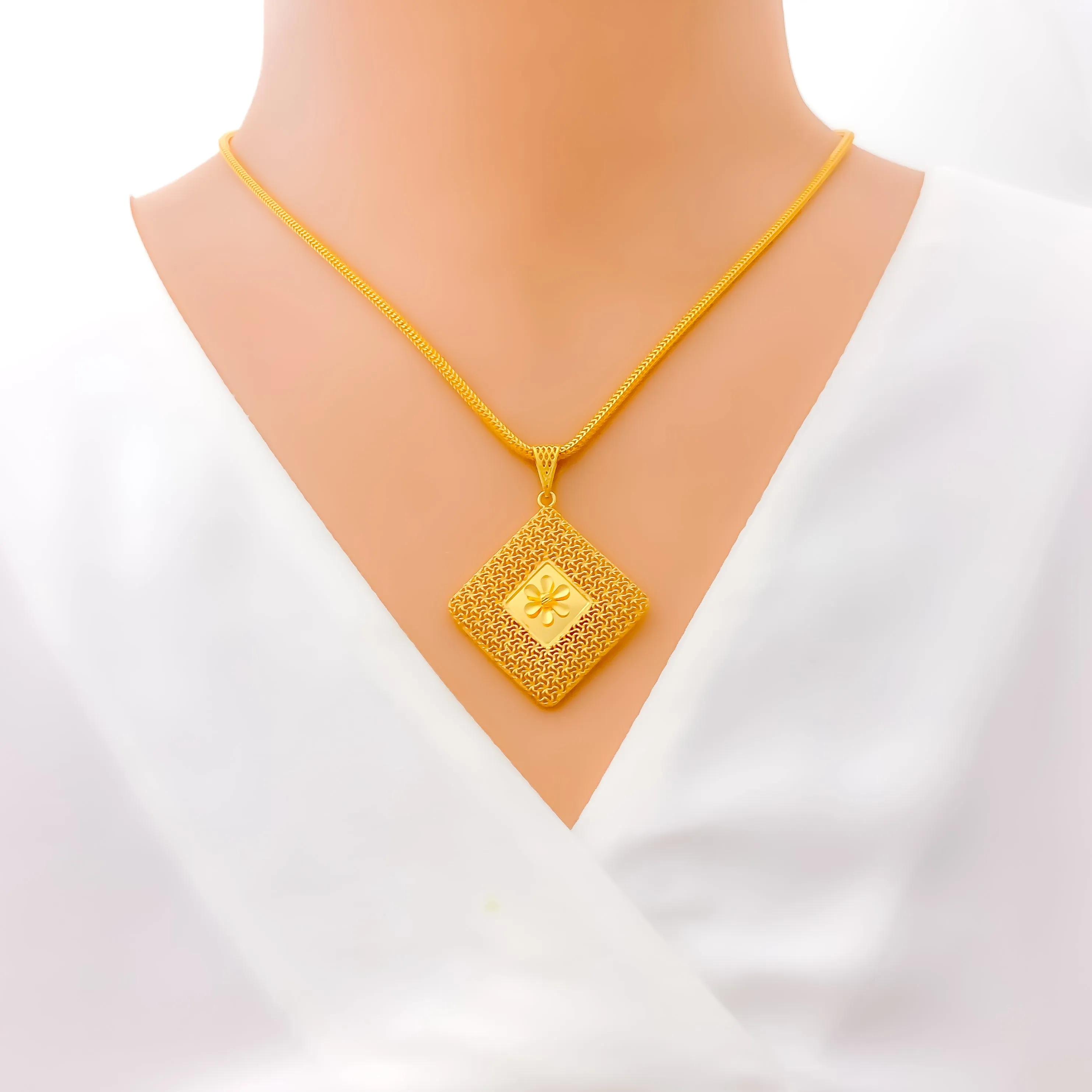 Beautiful Blooming Square 22K Gold Pendant