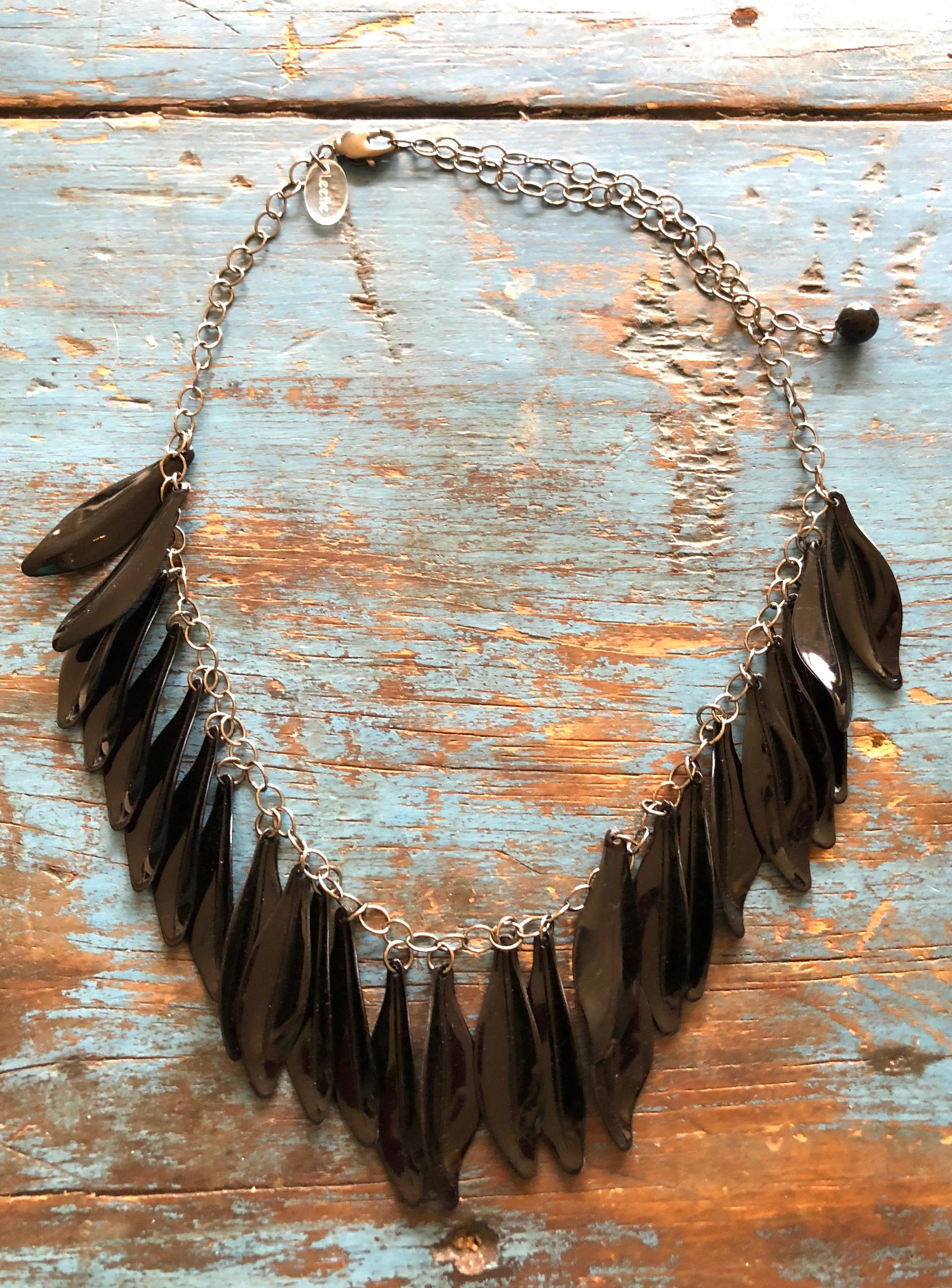 Black Jingle Leaves Necklace - Adjustable Gun Metal Chain