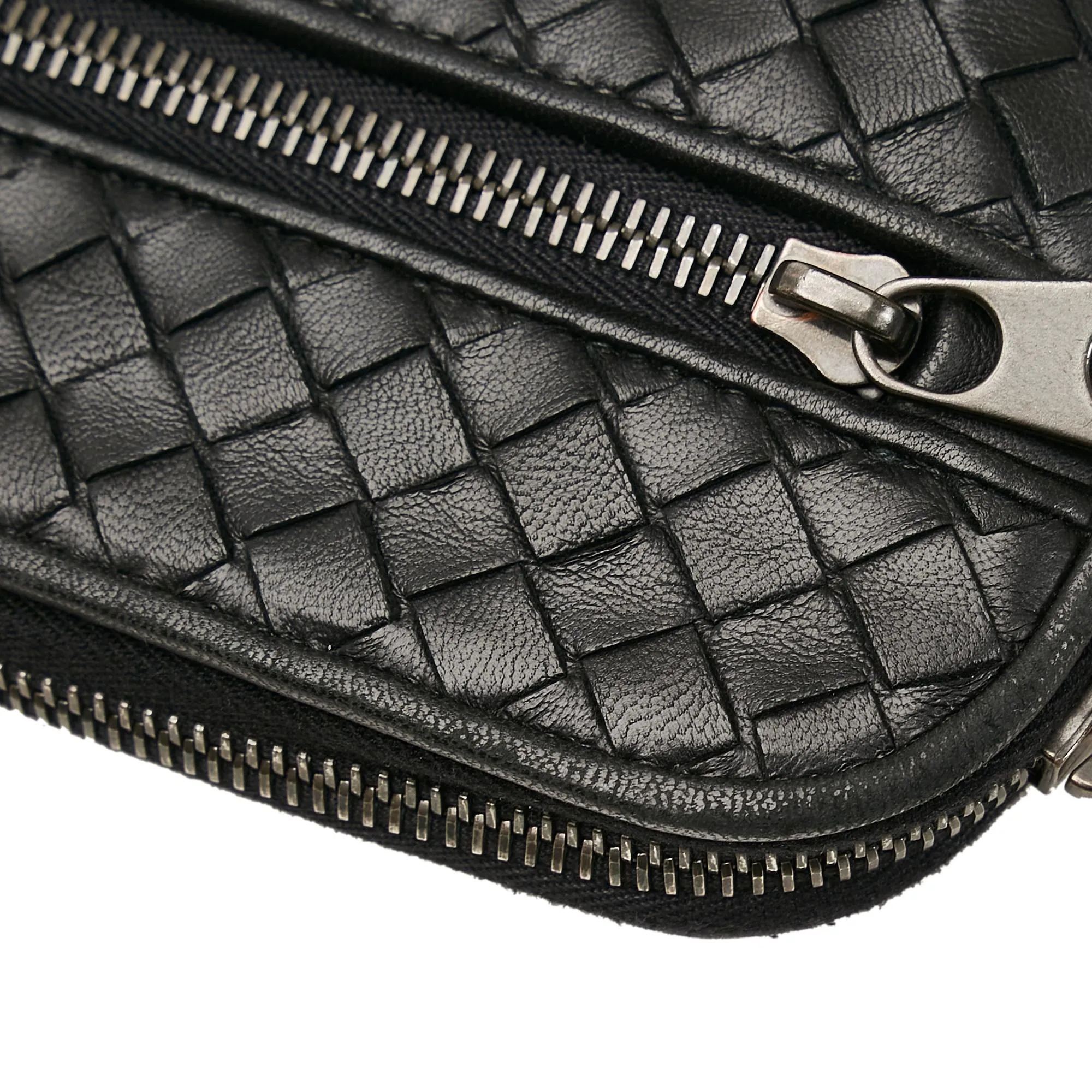 Bottega Veneta Intrecciato Clutch (SHG-36992)