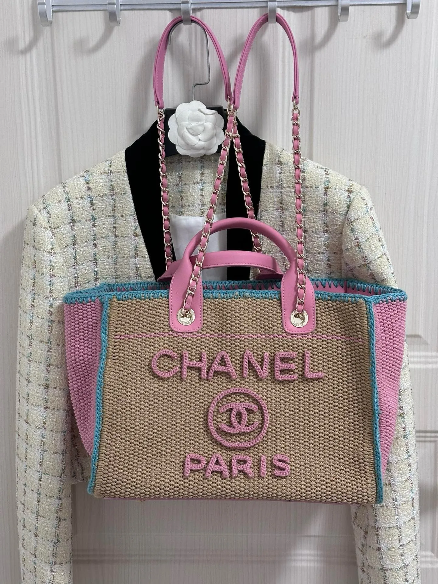 CC1088 Small Shopping Bag / HIGHEST QUALITY VERSION / 9.4 x 15.4 x 6.7in