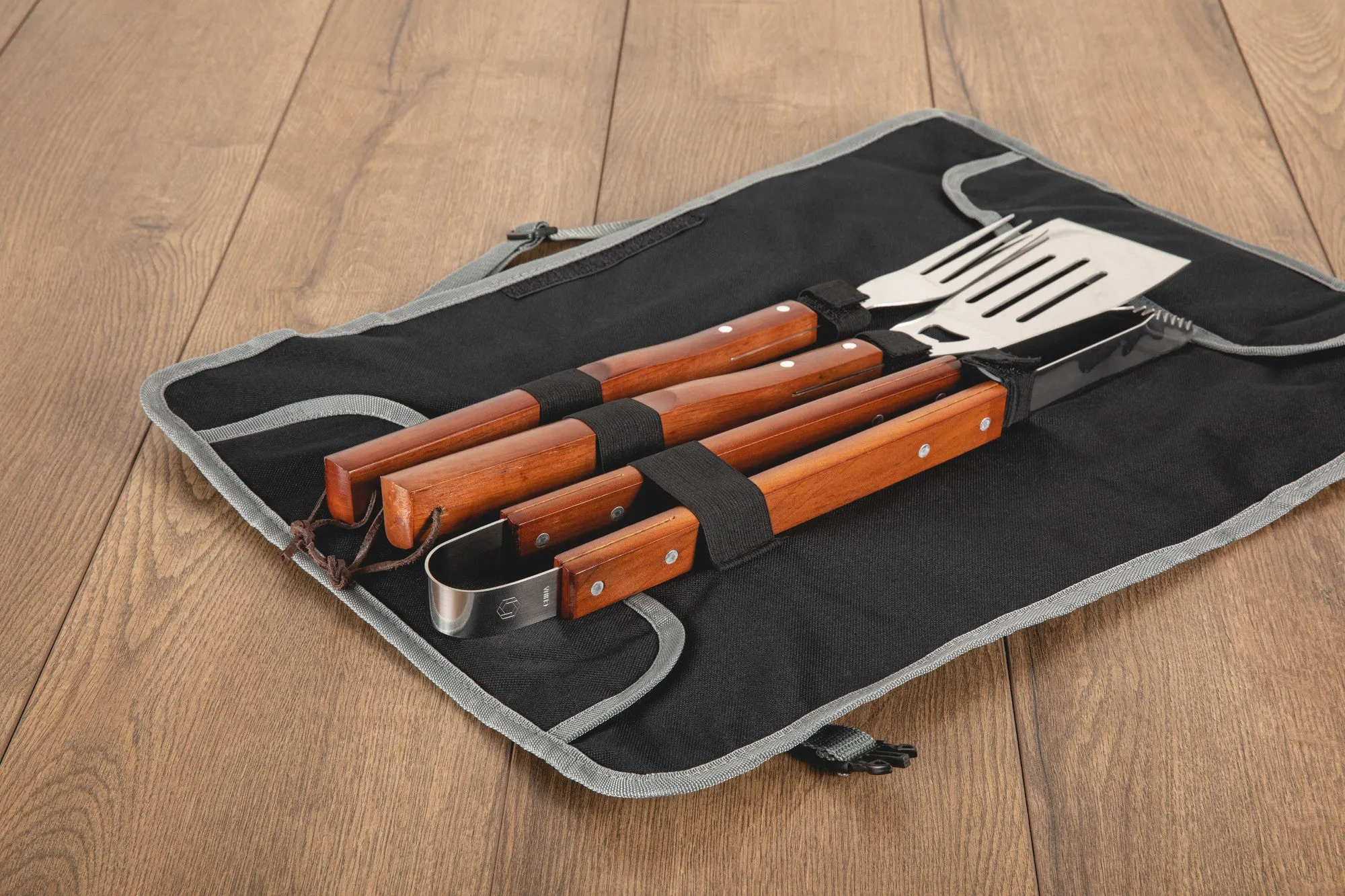 Houston Astros - 3-Piece BBQ Tote & Grill Set