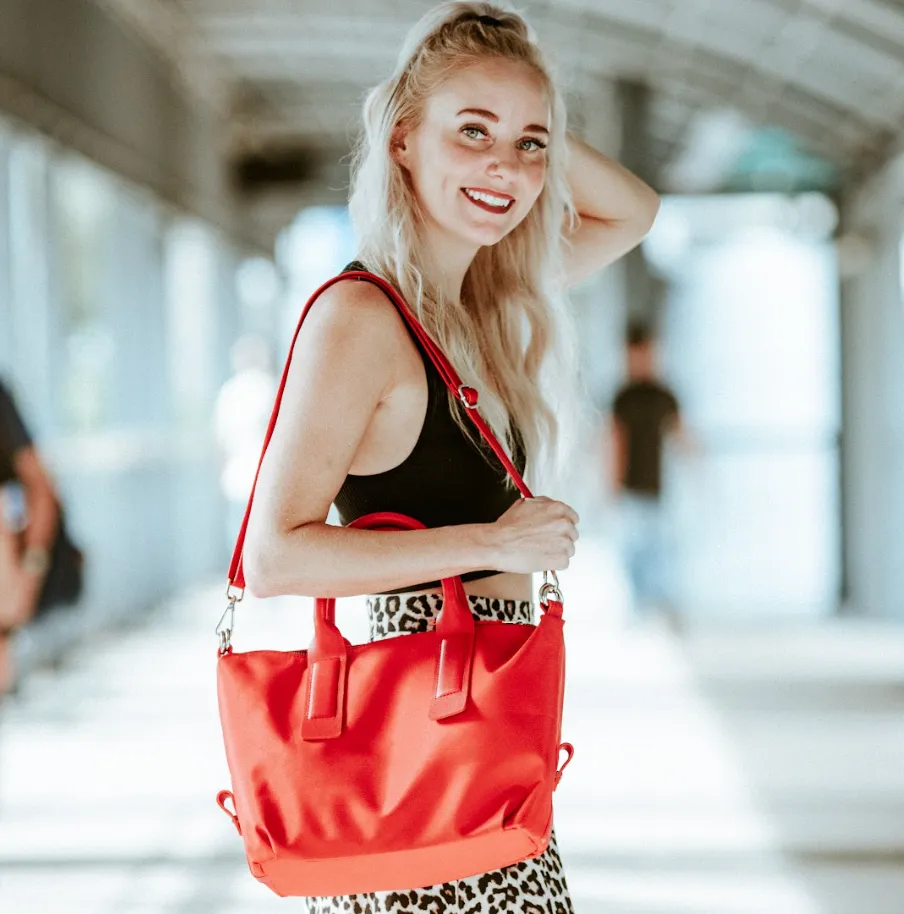 NOLAN MEDIUM NYLON HANDBAG SCARLET